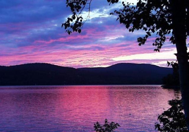 Tumble Inn Schroon Lake Exterior foto